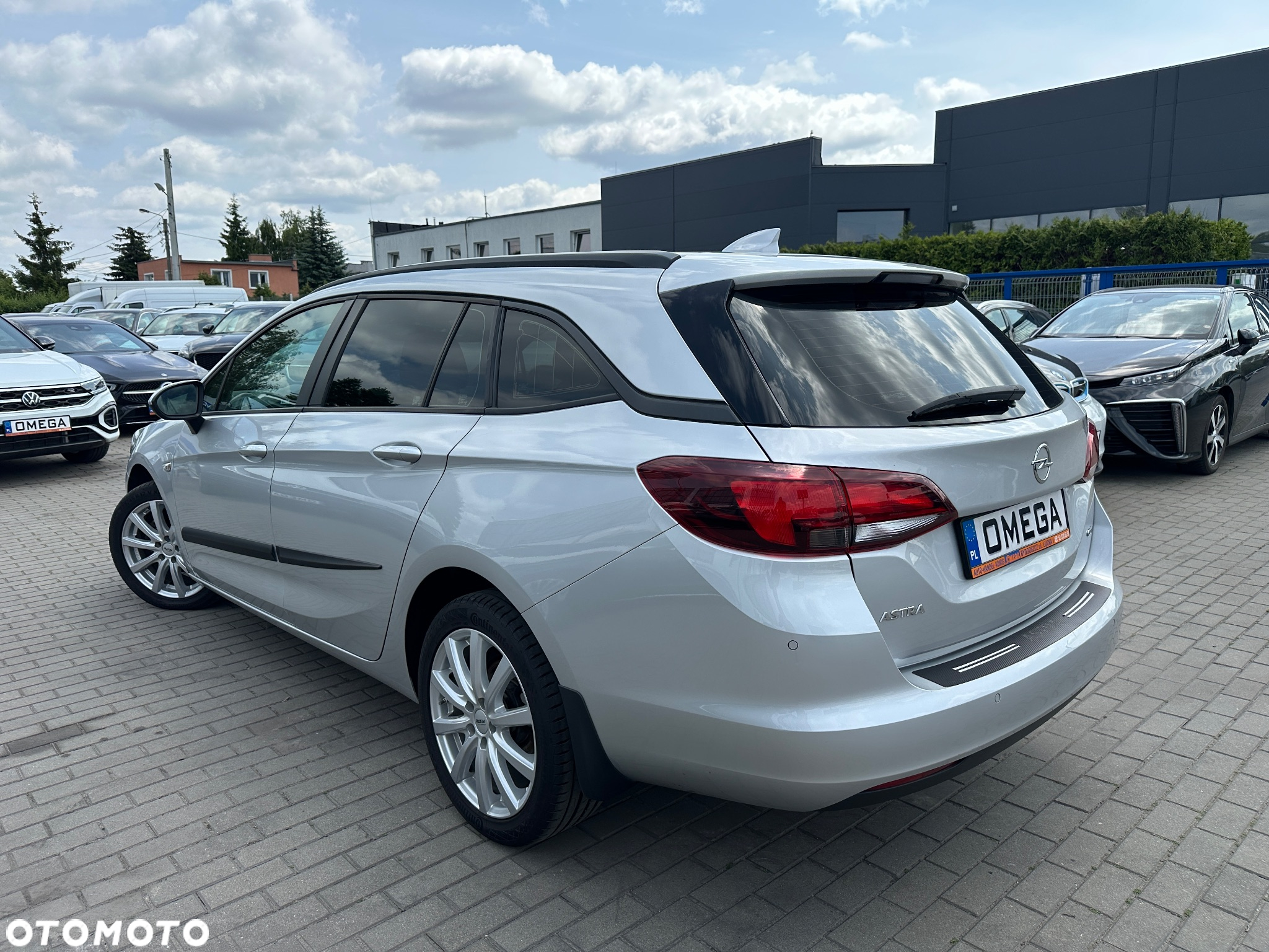 Opel Astra 1.6 CDTI Active - 4