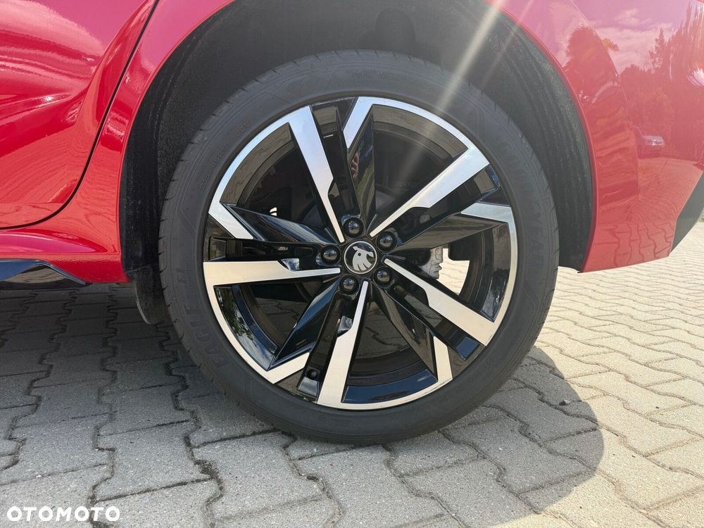 Skoda Kamiq 1.5 TSI Monte Carlo DSG - 28