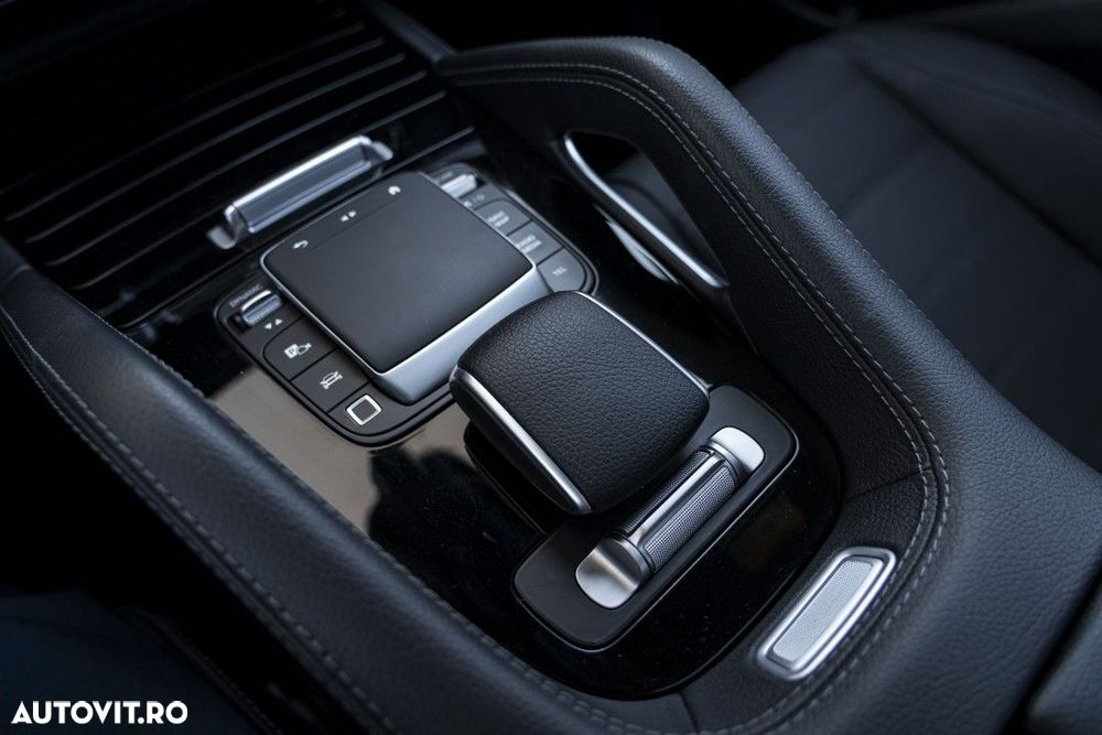 Mercedes-Benz GLE - 26