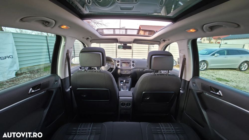 Volkswagen Tiguan 2.0 TDI SCR 4MOTION BlueMotion Technology DSG Lounge Track & Style - 13