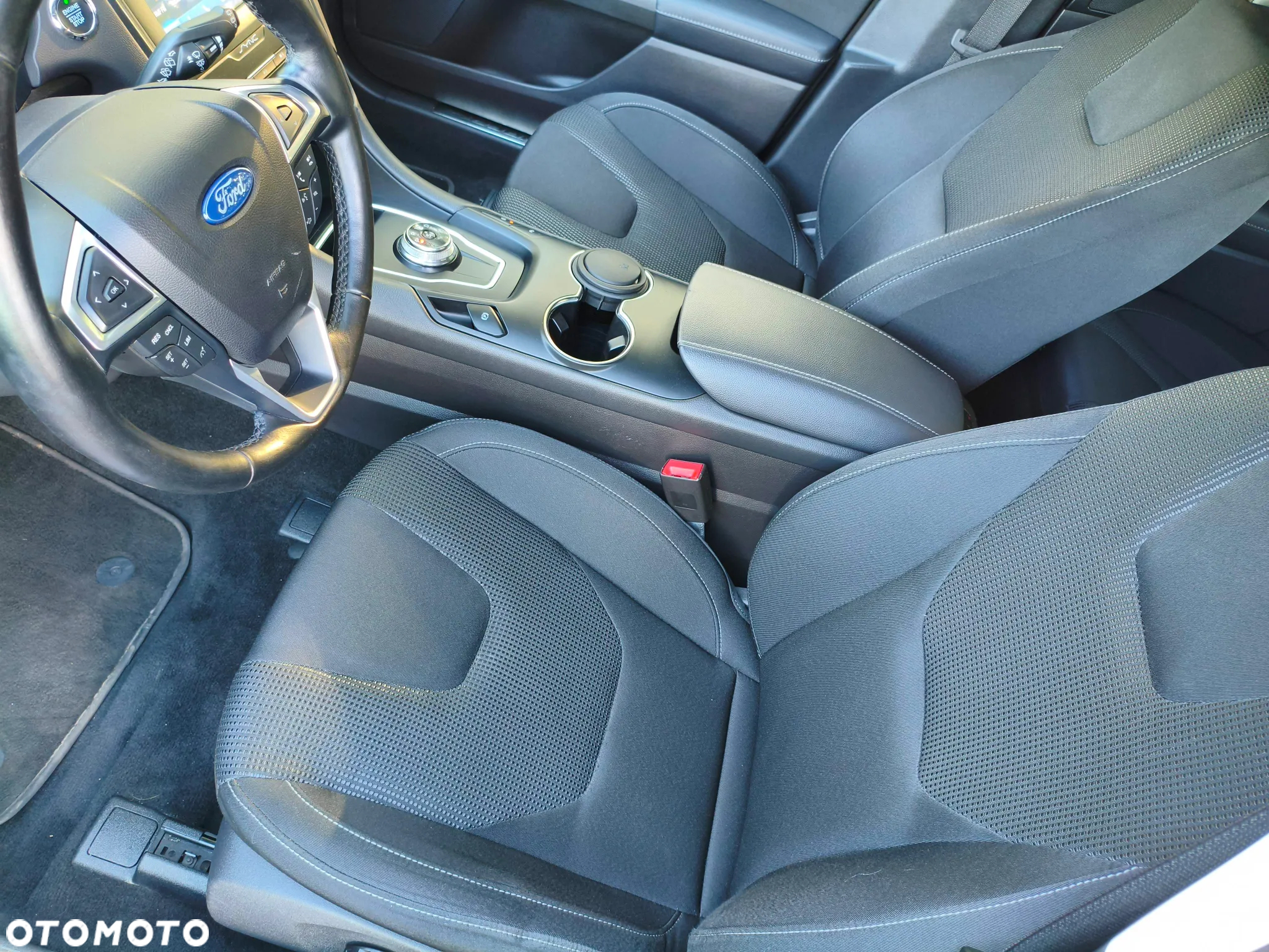 Ford Mondeo 2.0 EcoBlue Titanium - 7