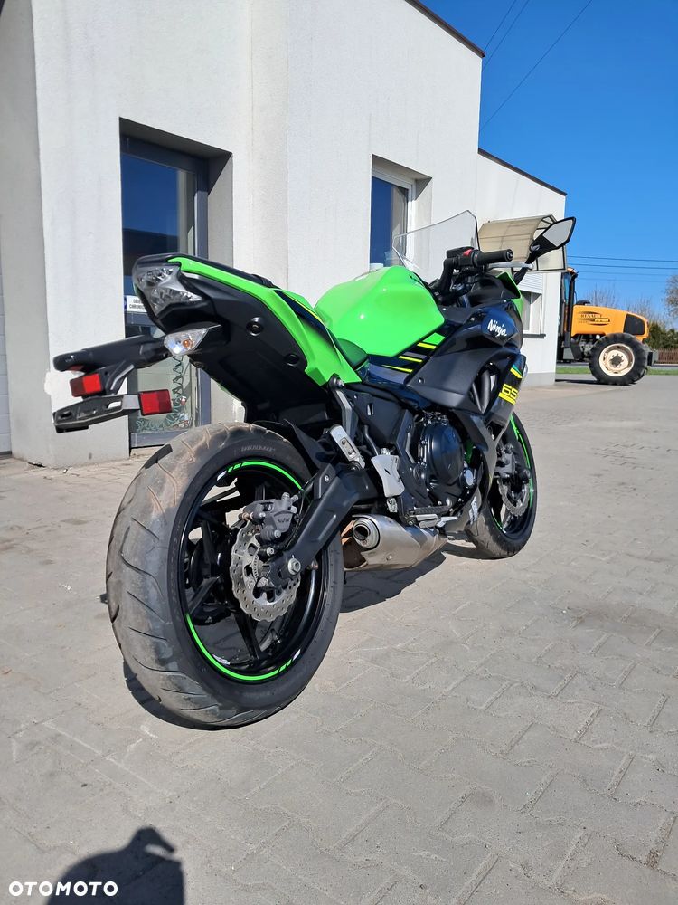 Kawasaki Ninja - 7