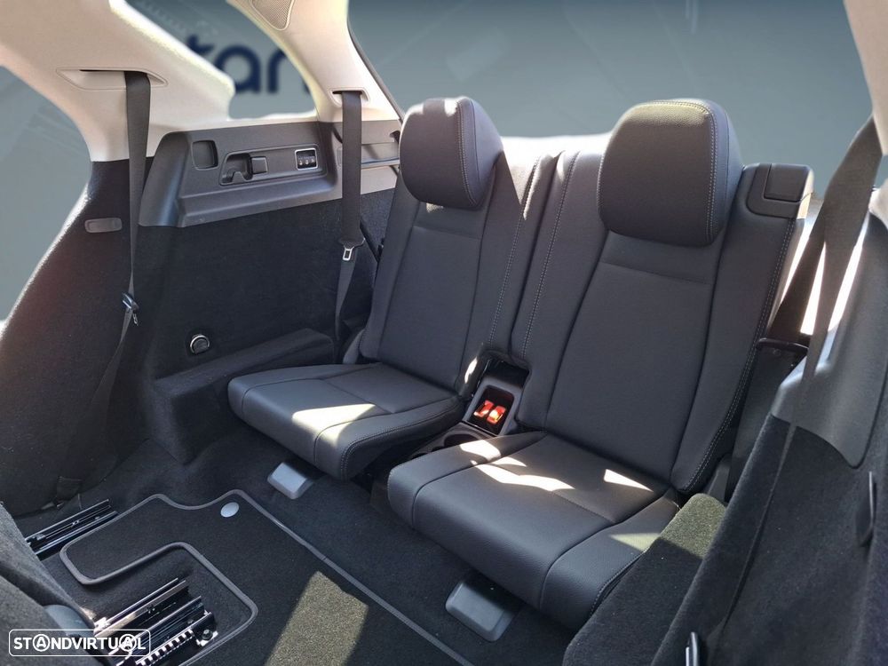 Mercedes-Benz GLE 300 d 4Matic - 28