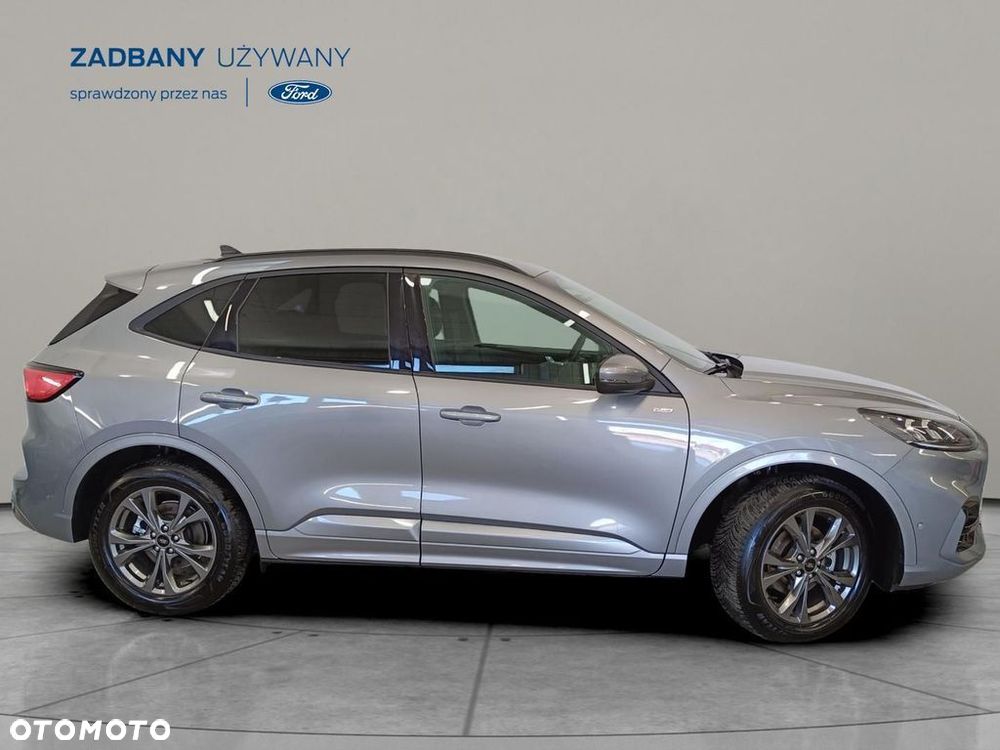 Ford Kuga 2.0 EcoBlue 4x4 ST-LINE X - 2