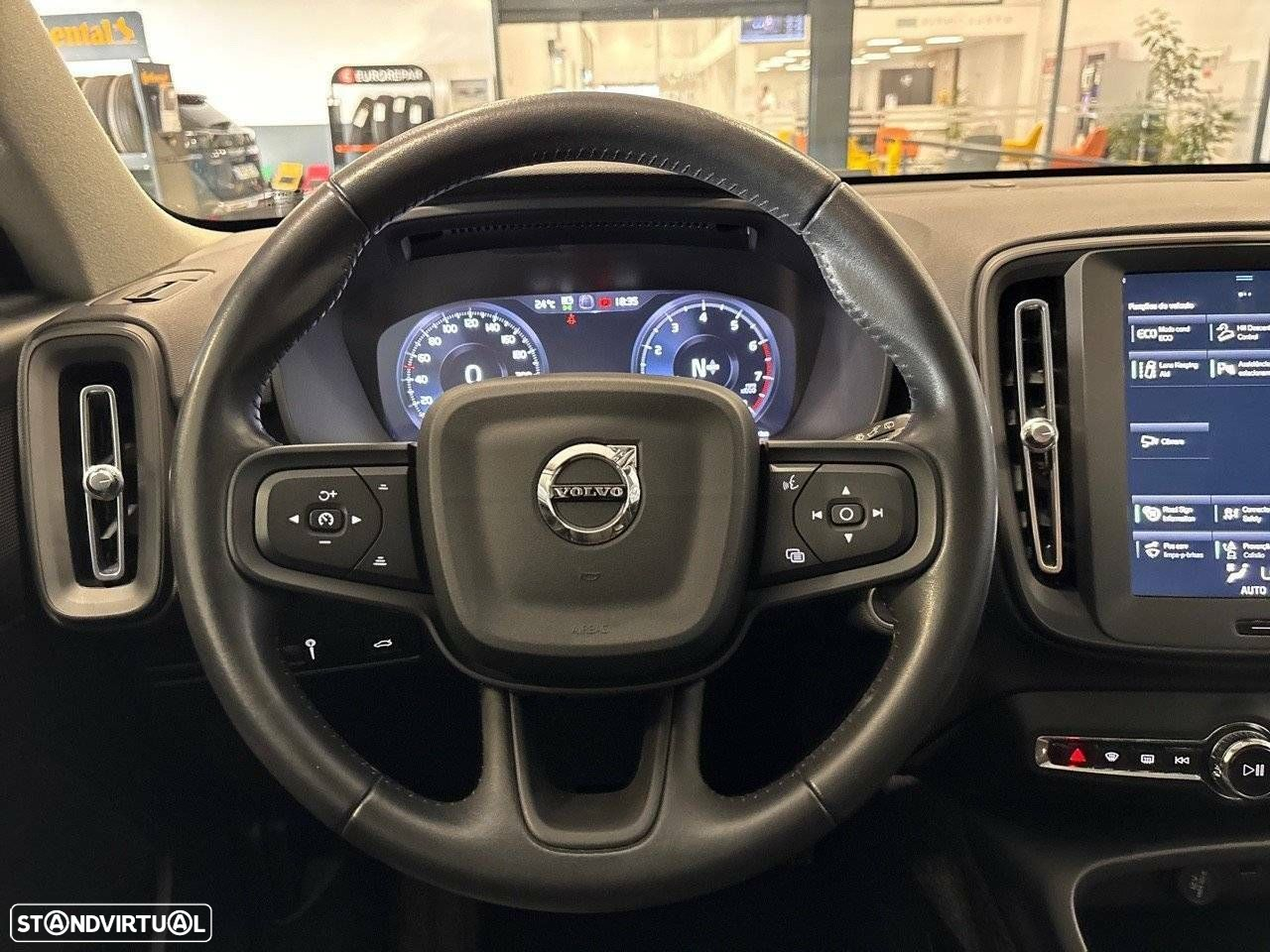 Volvo XC 40 1.5 T2 Momentum - 12
