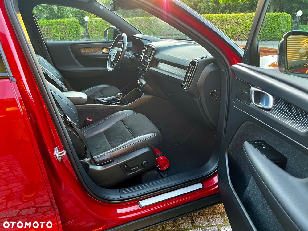 Volvo XC 40 T5 Recharge DKG RDesign Expression - 13