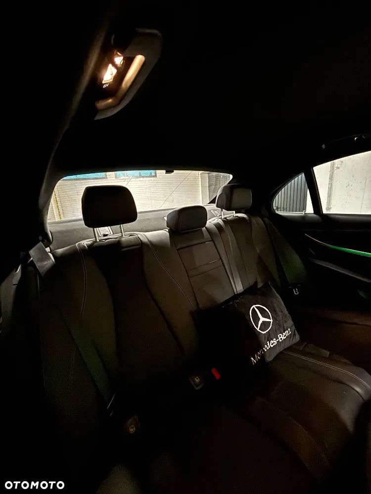Mercedes-Benz Klasa E 220 d 4-Matic 9G-TRONIC - 9