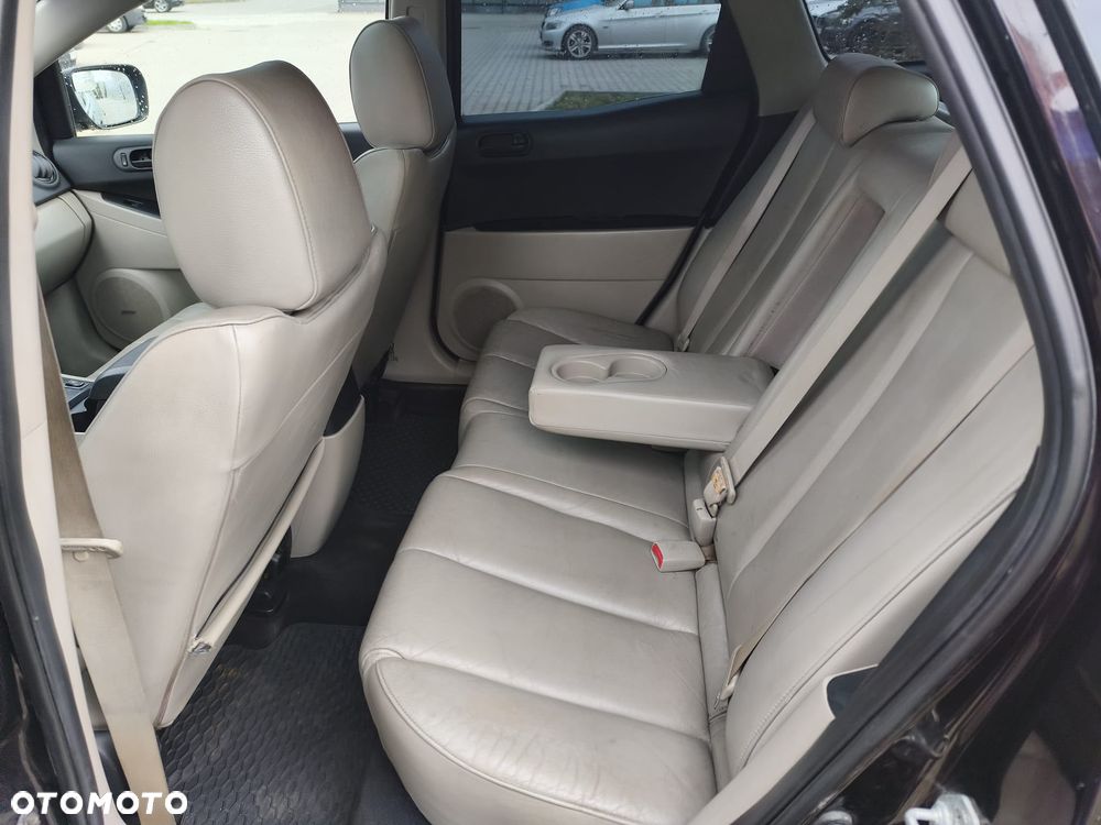 Mazda CX-7 - 10