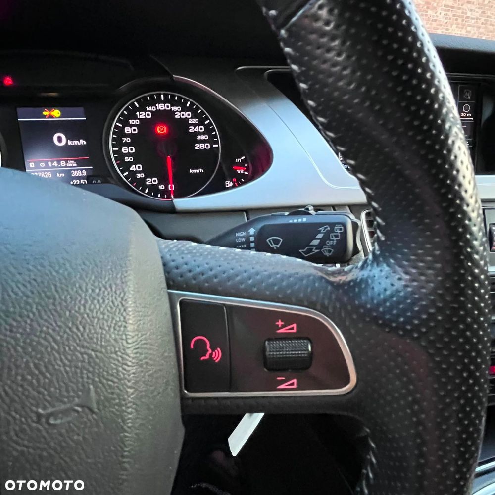 Audi A4 Avant 2.0 TDI DPF quattro S line Sportpaket (plus) - 23
