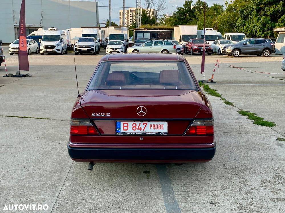 MERCEDES-BENZ E-Class 1992 — imagine 13