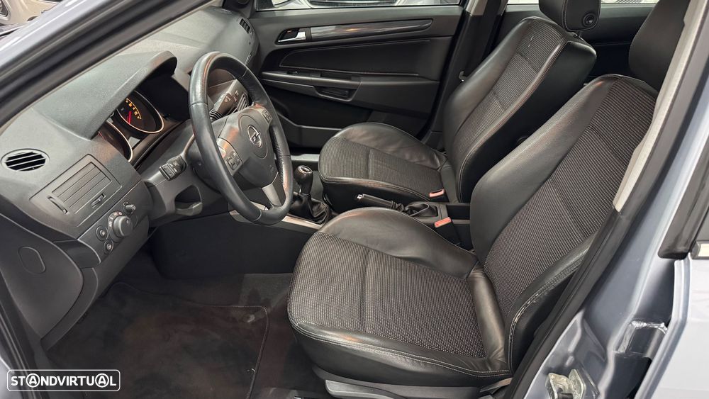 Opel Astra 1.7 CDTI Cosmo M5 - 23