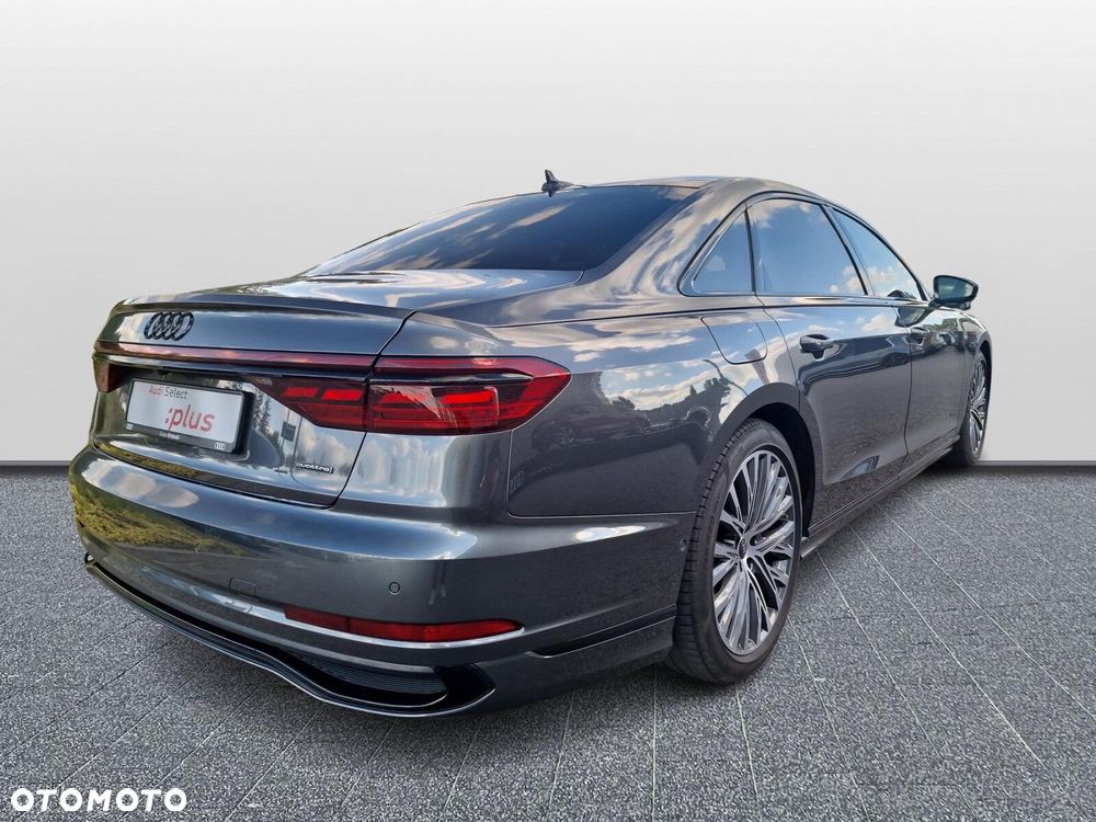 Audi A8 - 32