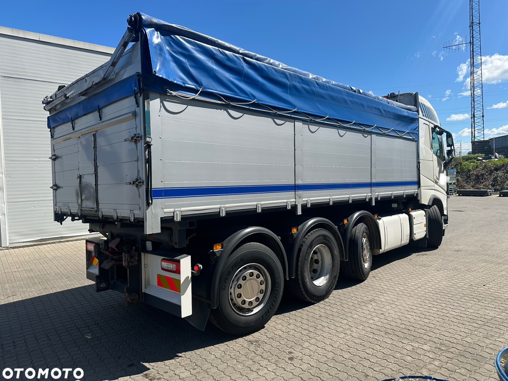 Volvo FH 500 8X2 WYWROTKA - 9