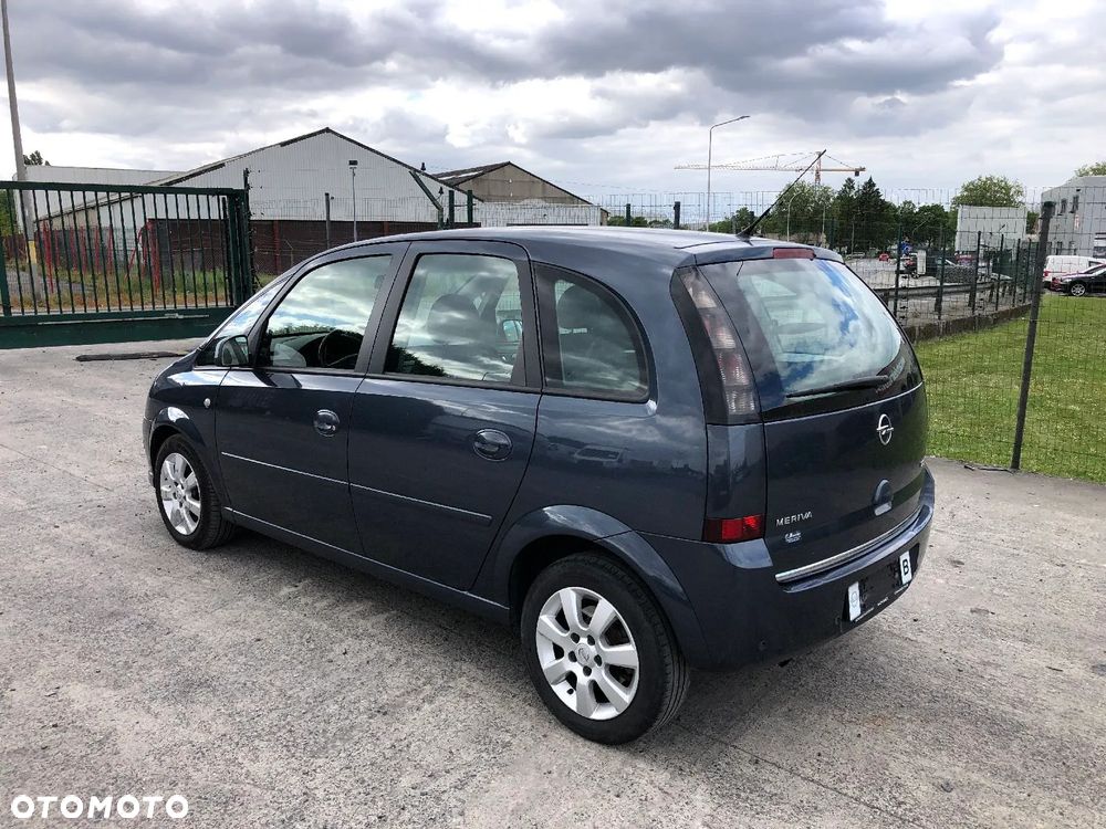 Opel Meriva 1.7 CDTI Cosmo - 2