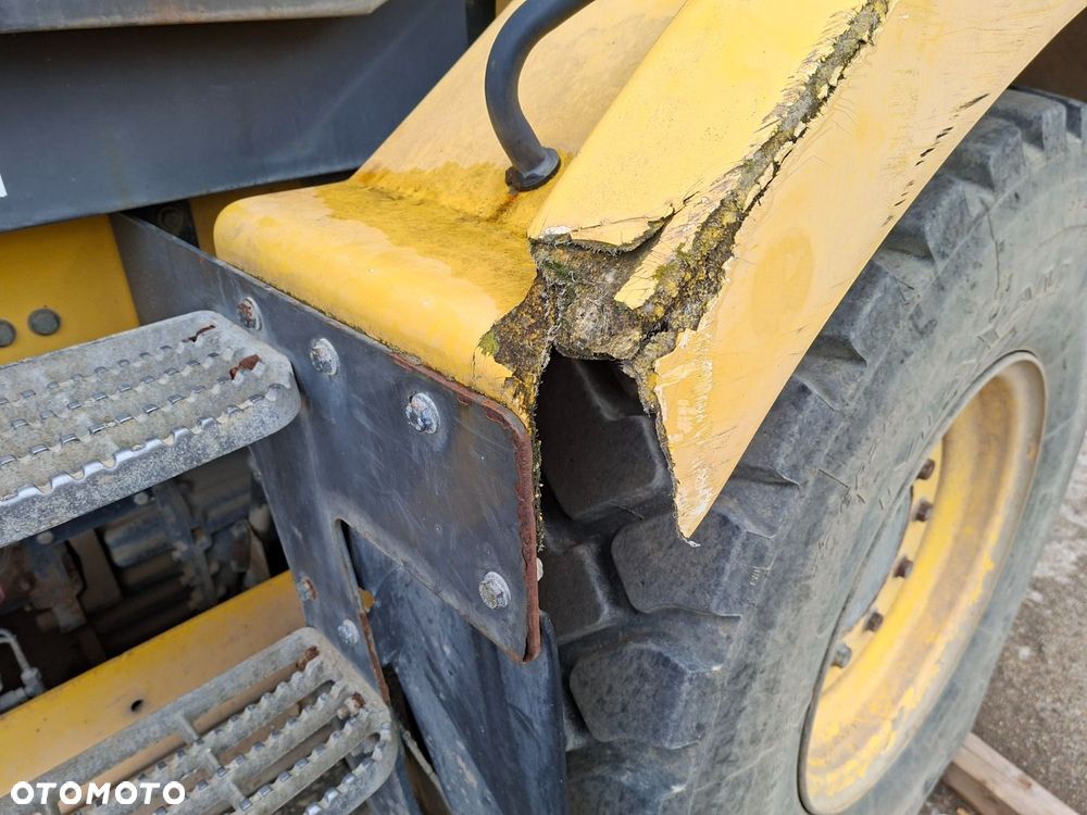 New Holland W 110 B 4X4 - 23
