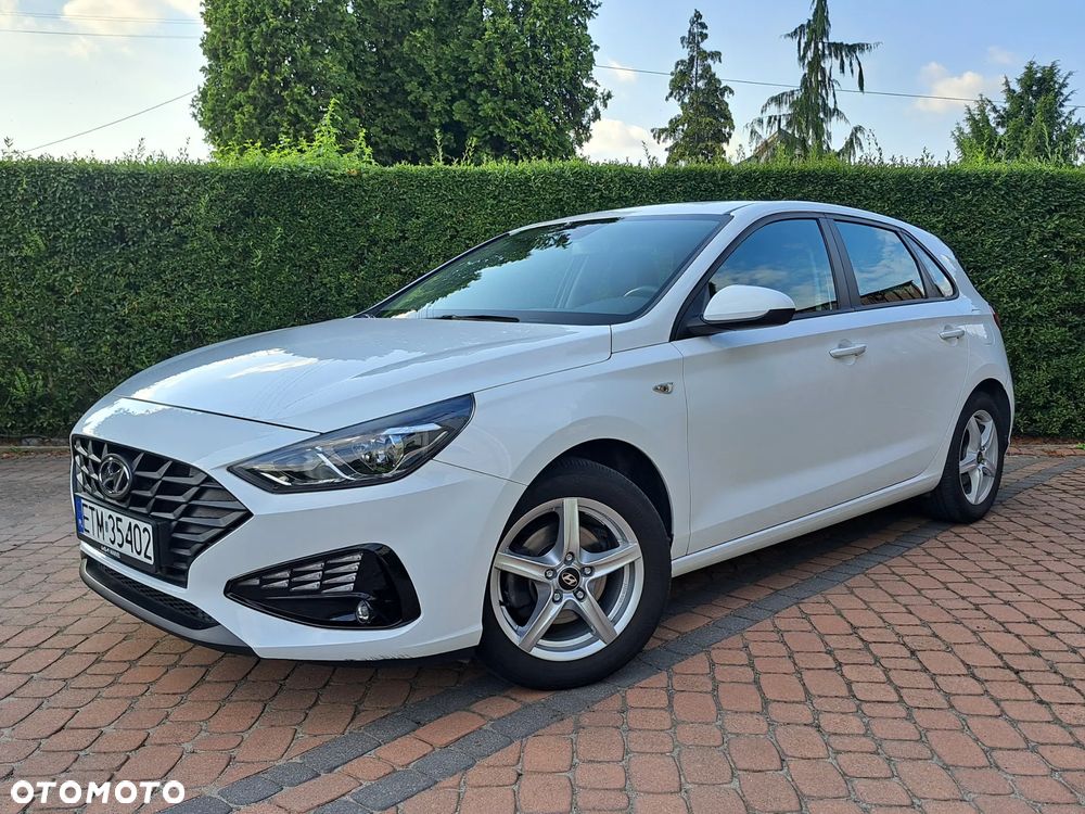 Hyundai i30 1.5 DPI Classic + - 1