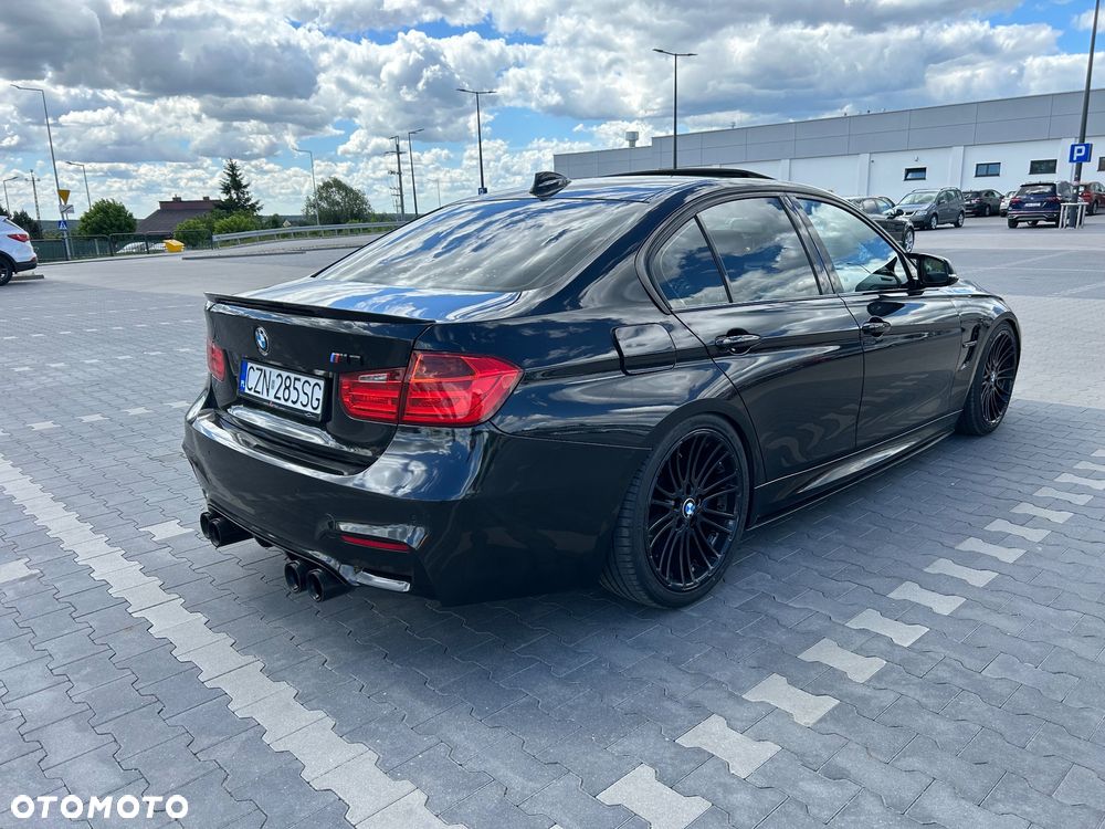 BMW Seria 3 335i xDrive Edition Sport - 5