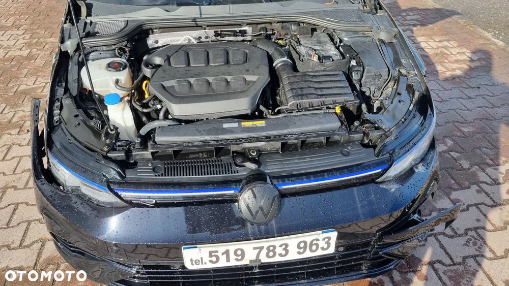 Volkswagen Golf VIII 2.0 TSI 4Motion R DSG - 30