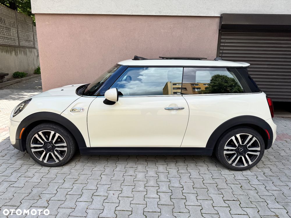 Mini Cooper S 2018 photo 3