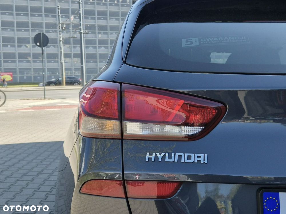 Hyundai i30 1.0 T-GDI Smart - 23