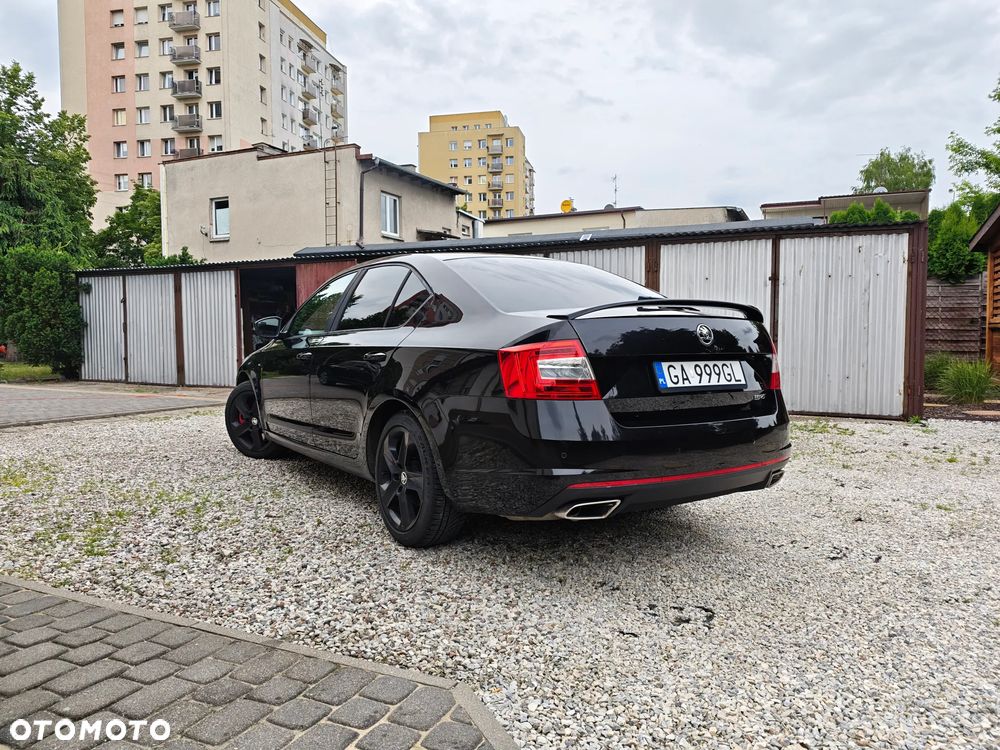 Skoda Octavia 2.0 TSI RS - 9