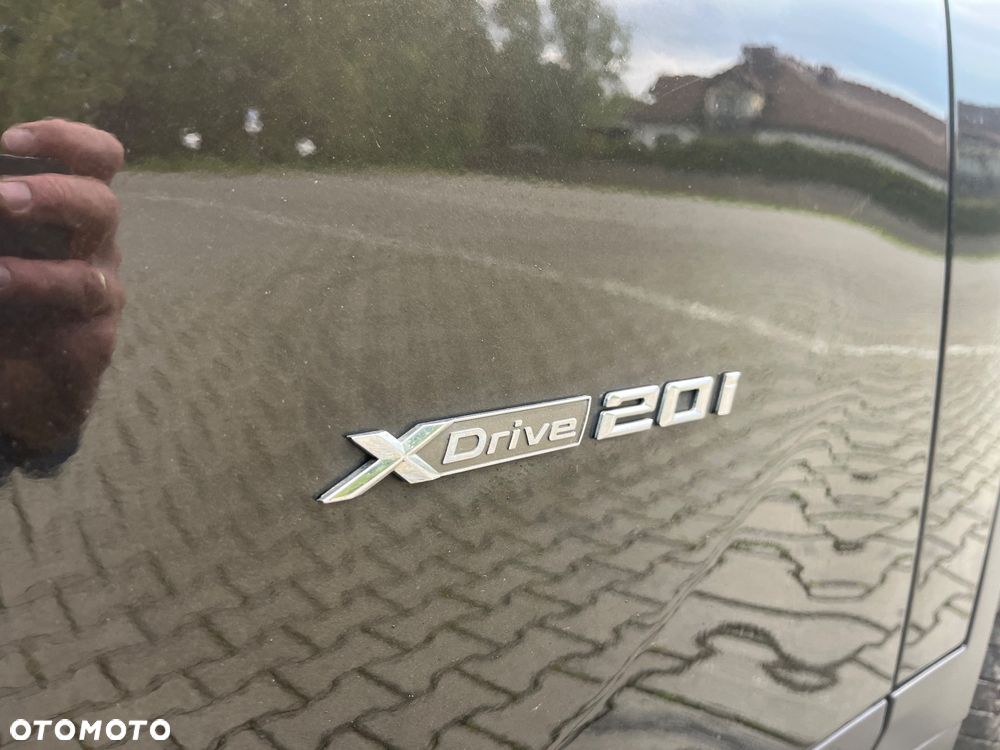 BMW X1 xDrive20i GPF Advantage sport - 12