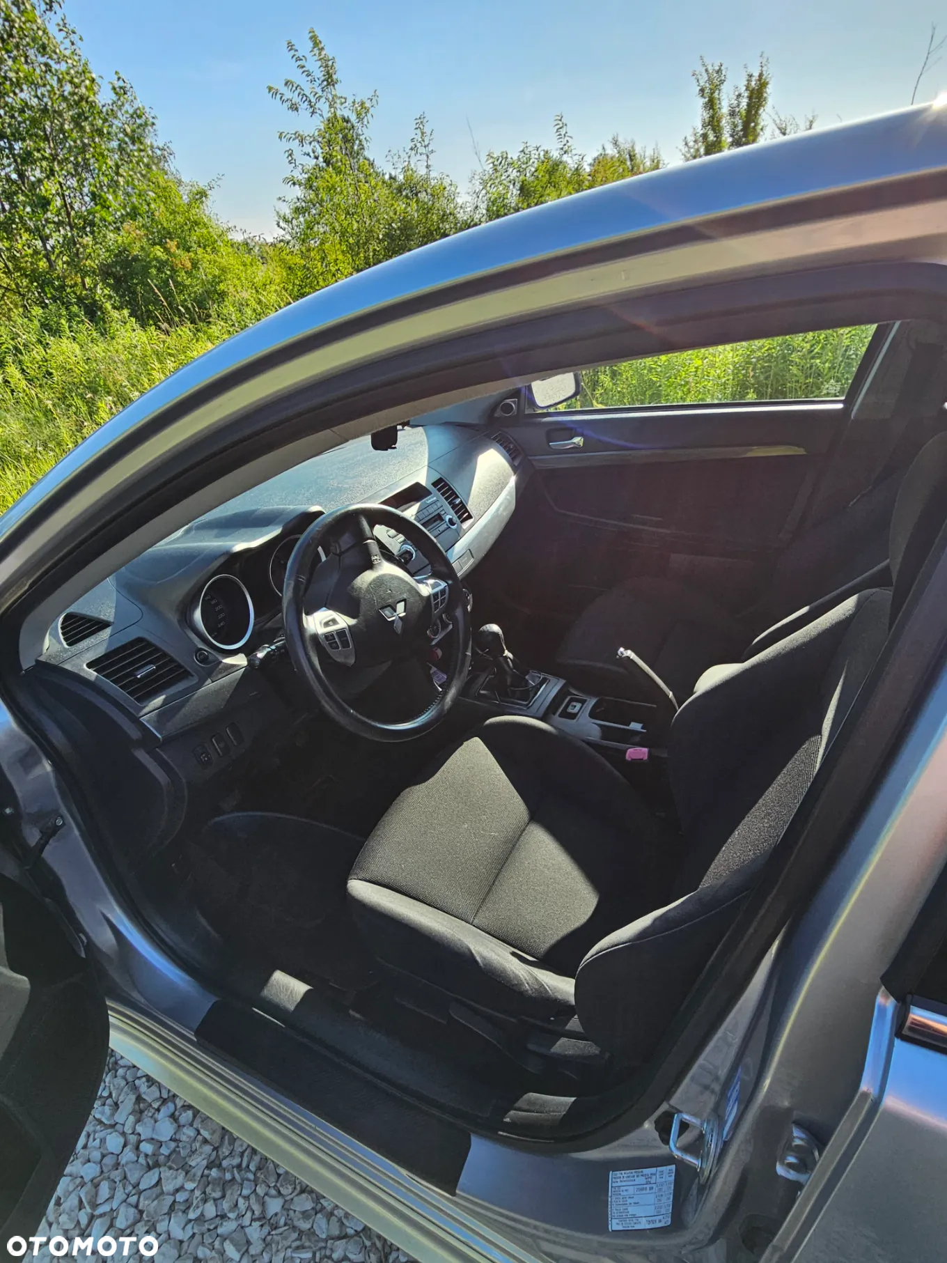 Mitsubishi Lancer - 9