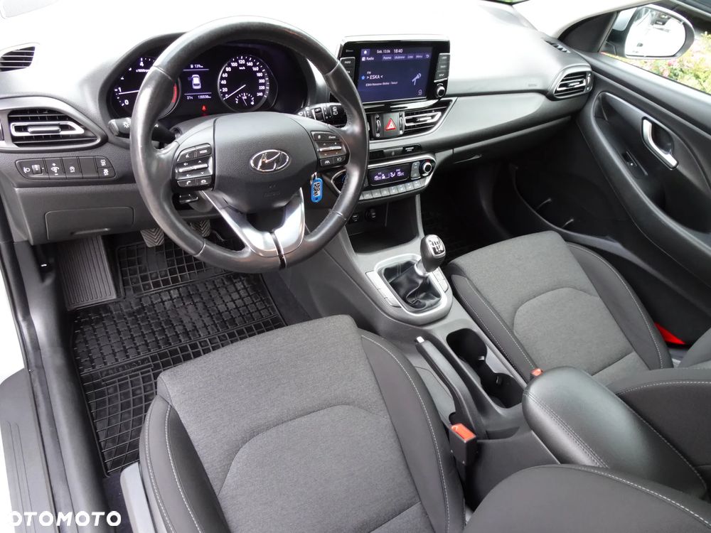 Hyundai i30 1.5 DPI Comfort - 20