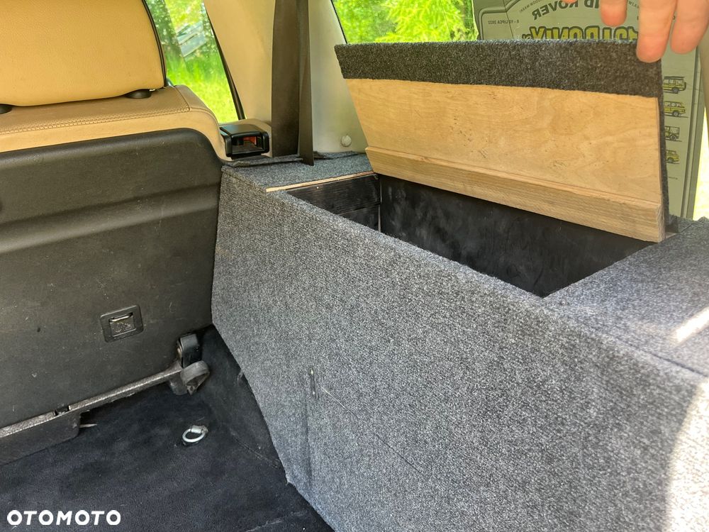 Land Rover Discovery V8 HSE - 13