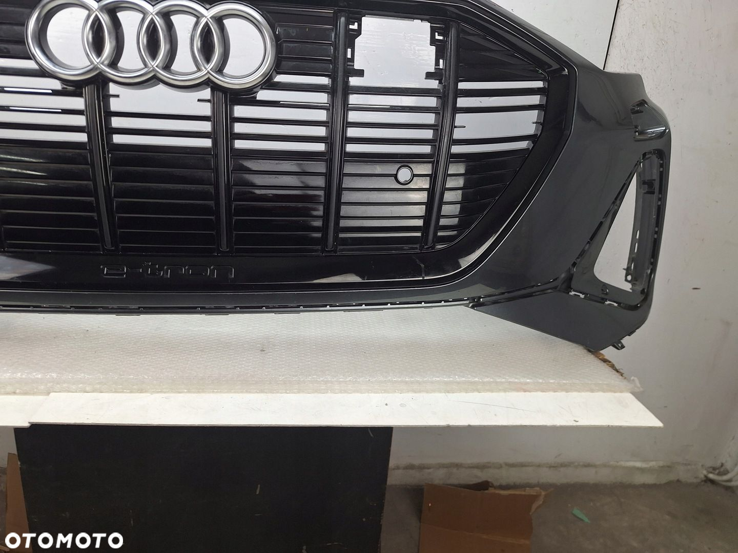 ZDERZAK AUDI -E-TRON 4K 4KE S-LINE ORYGINAŁ OE ASO GRILL NAKŁADKA SPOJLER - 4