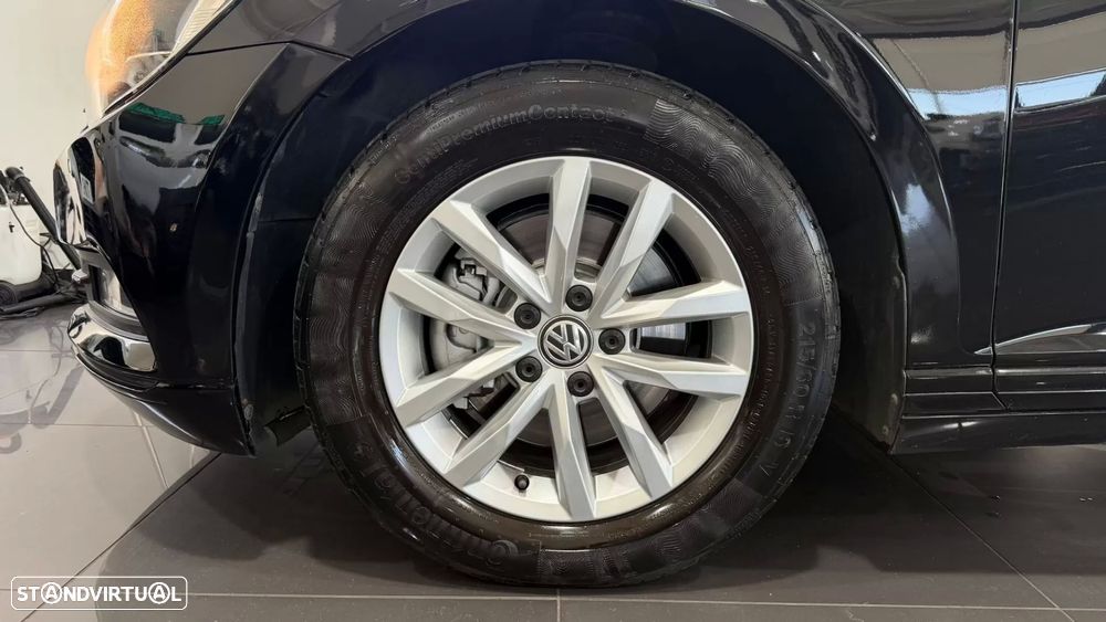 VW Passat Variant 2.0 TDI Confortline DSG - 18