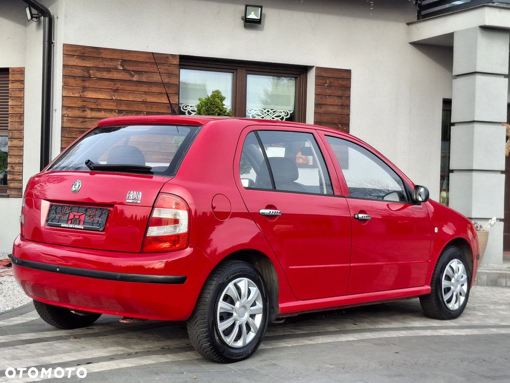 Skoda Fabia 1.2 HTP Comfort - 17