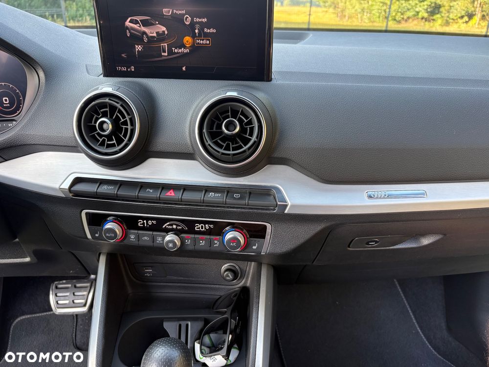 Audi Q2 - 17