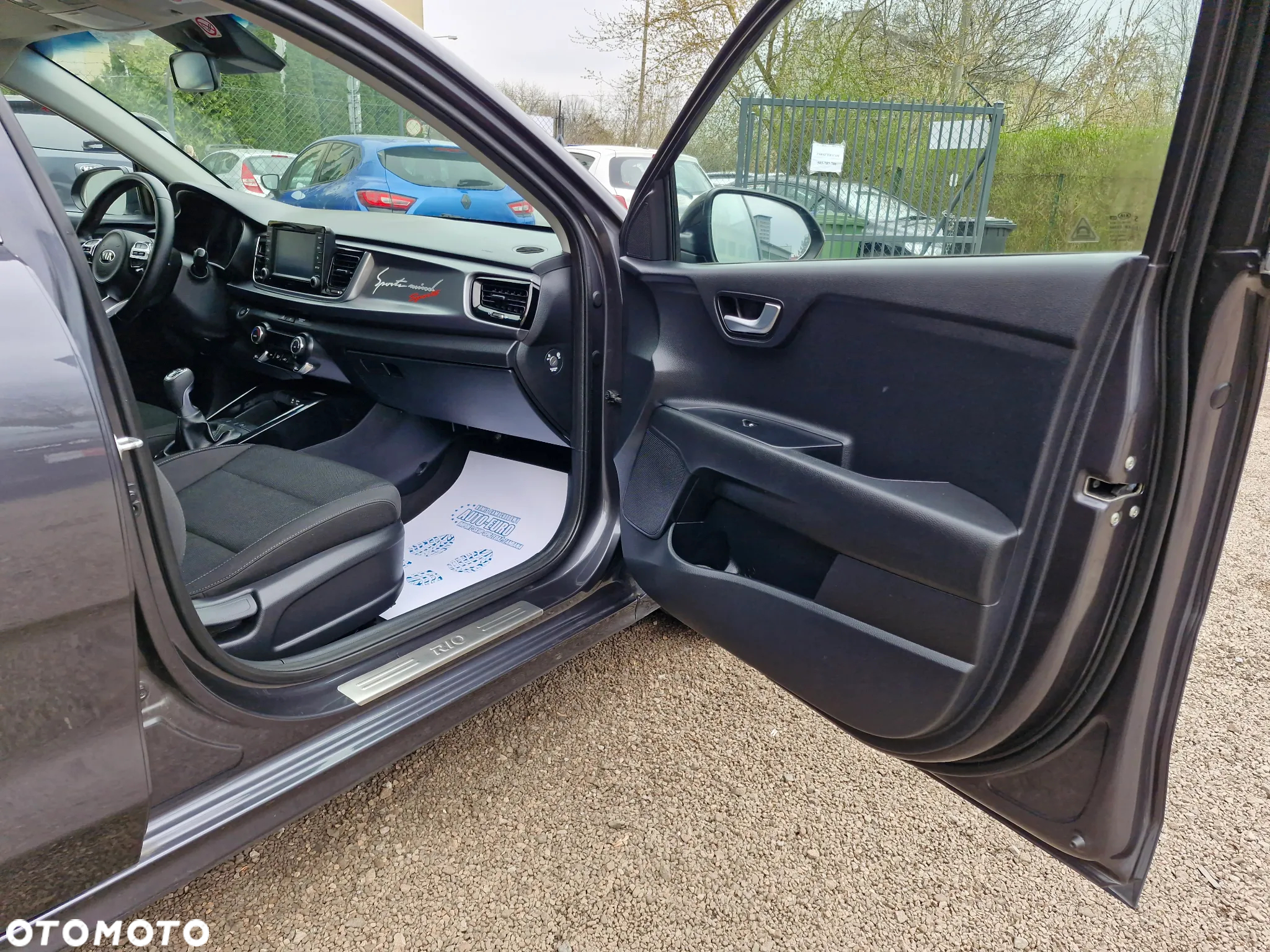 Kia Rio 1.4 crdi Business Line - 14