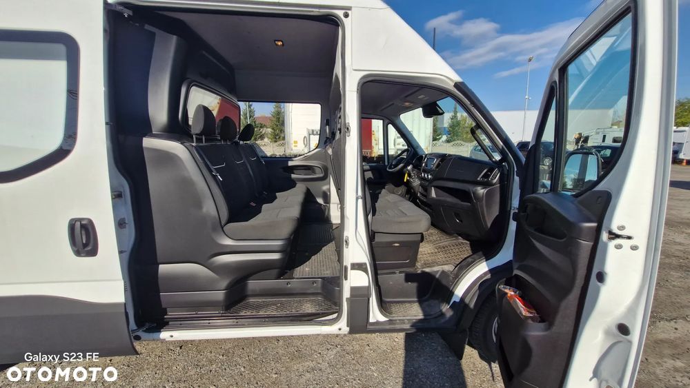 Iveco IS35 - 17