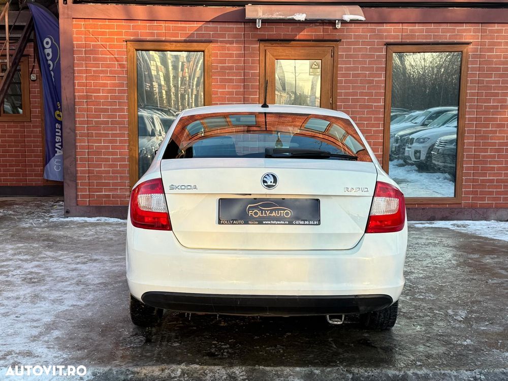 Skoda RAPID - 25