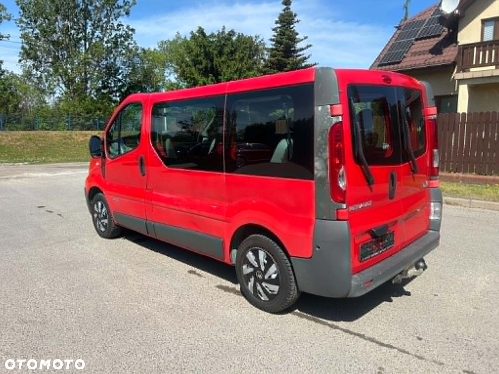 Renault Trafic L1H1 Passenger Lux - 4