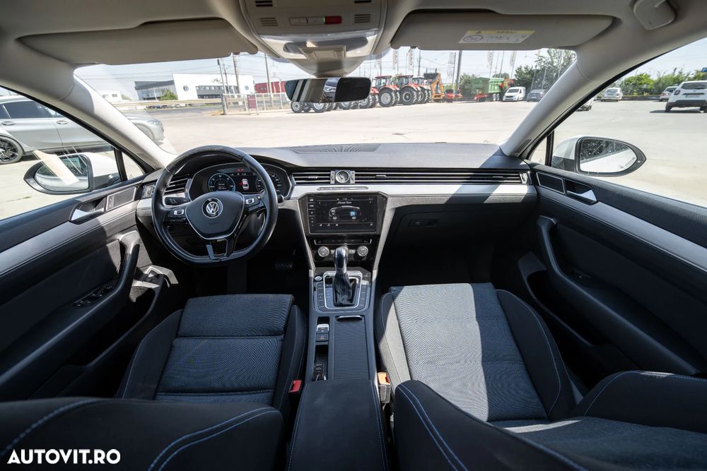 Volkswagen Passat 1.4 TSI DSG GTE - 33