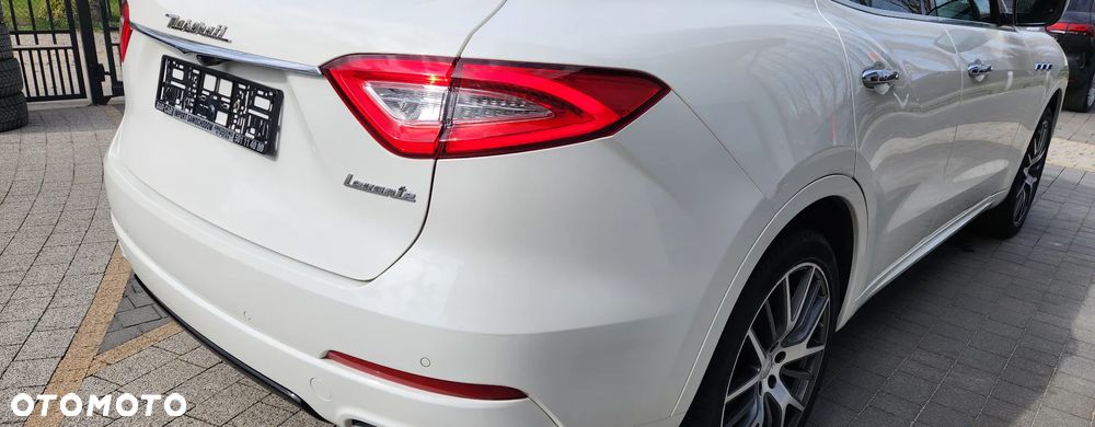 Maserati Levante Diesel Granlusso - 14