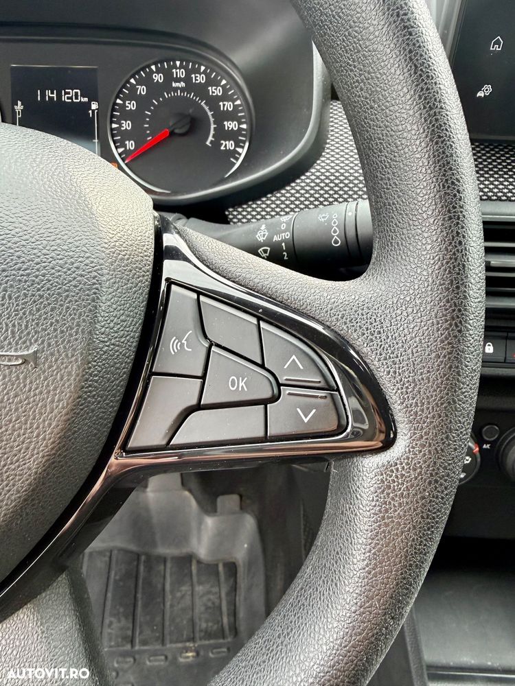 Dacia Logan TCe 90 MT6 Comfort - 15