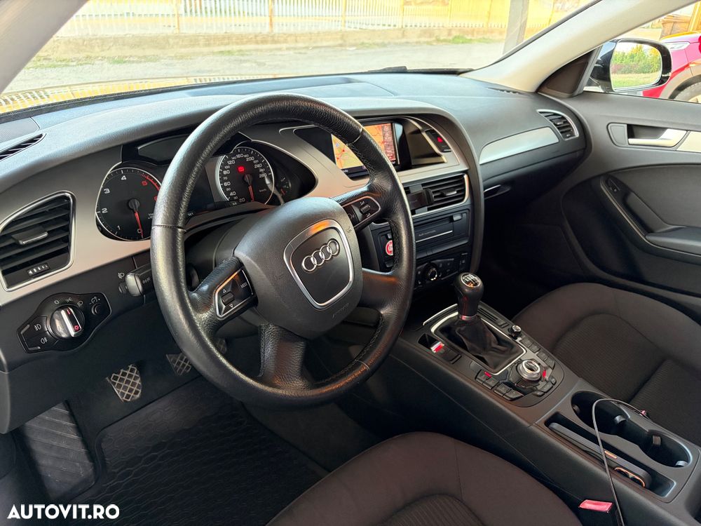 Audi A4 Limuzina - 5