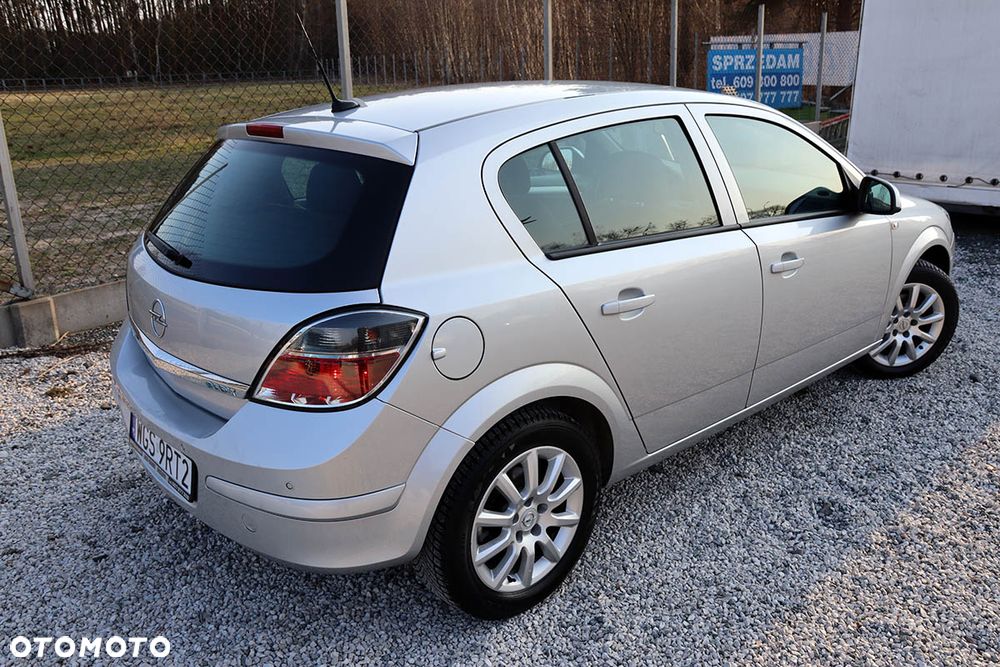 Opel Astra 1.7 CDTI DPF (119g) Innovation - 9