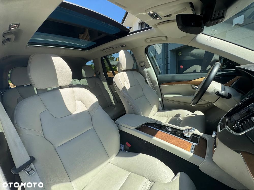 Volvo XC 90 B5 D AWD Inscription - 9