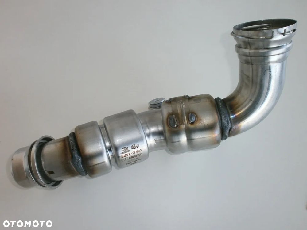 Rura rezonator intercoolera powietrza HYUNDAI nr kat. 282912F900 - 1