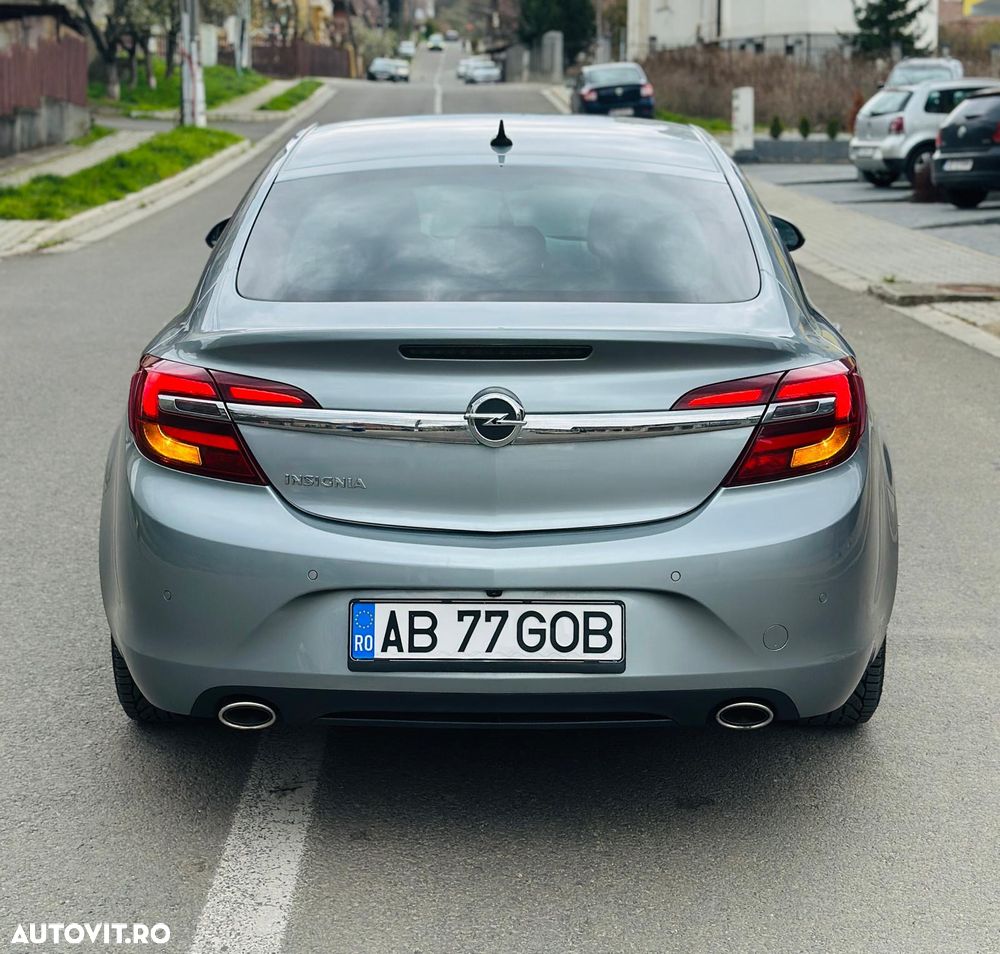 Opel Insignia 2.0 CDTi ECOTEC 4X4 Sport Aut. - 2