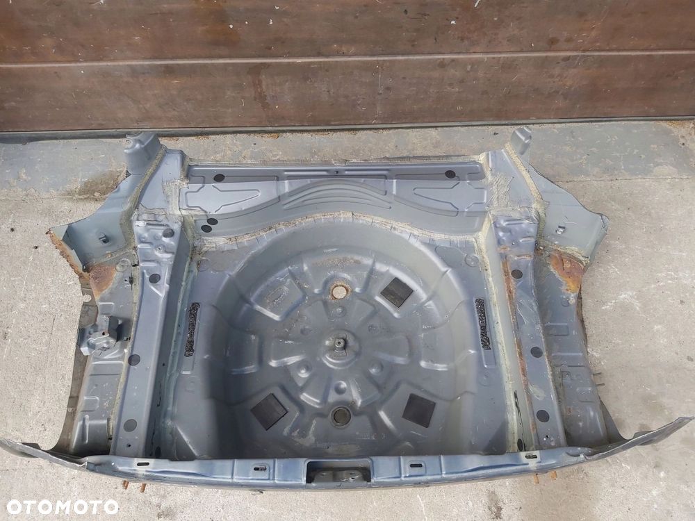 LEXUS GS II 300 400 97-04r pas tylny podłoga bagażnika wanna ćwiartka - 3