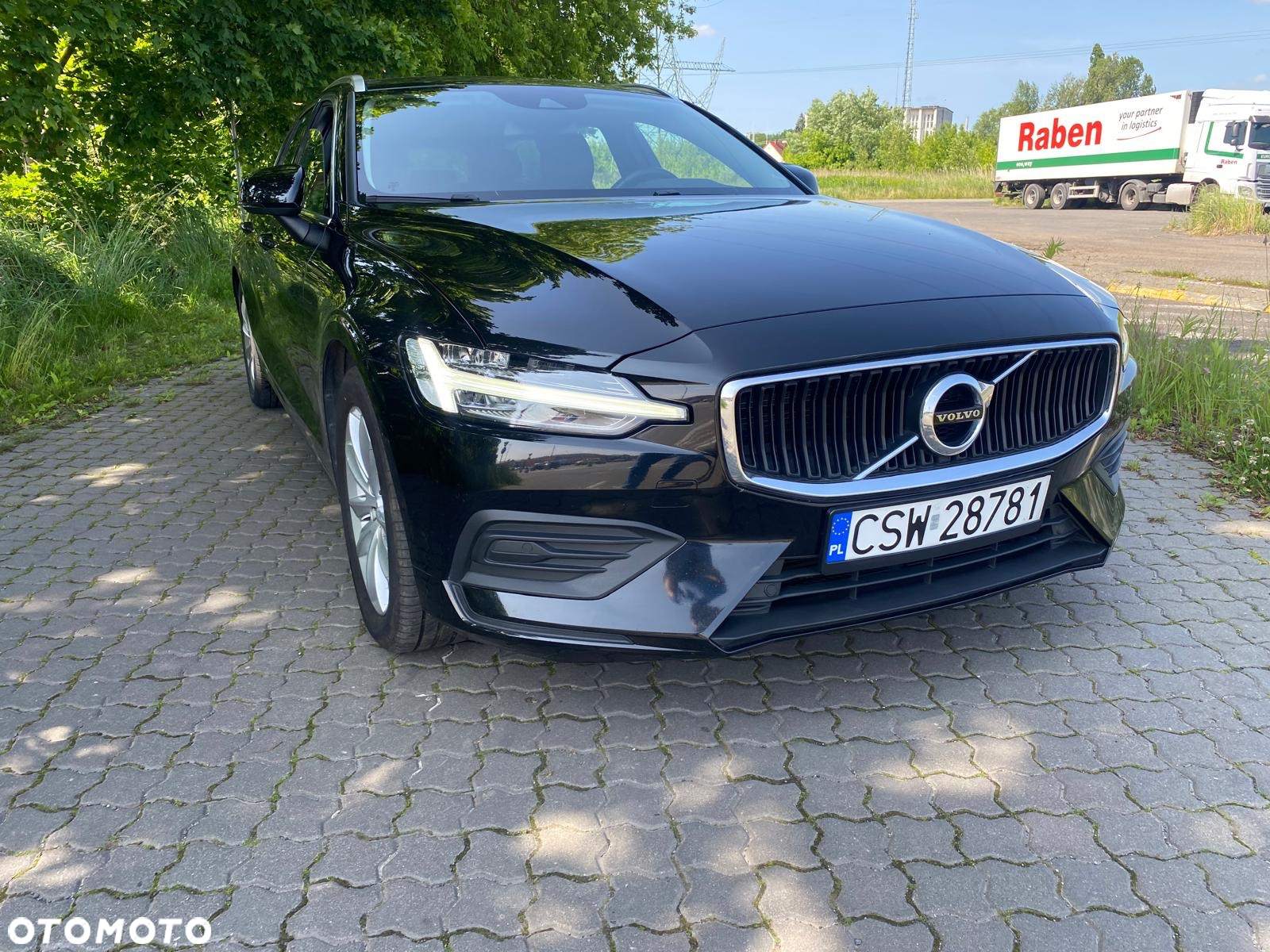 Volvo V60 D4 Momentum - 14