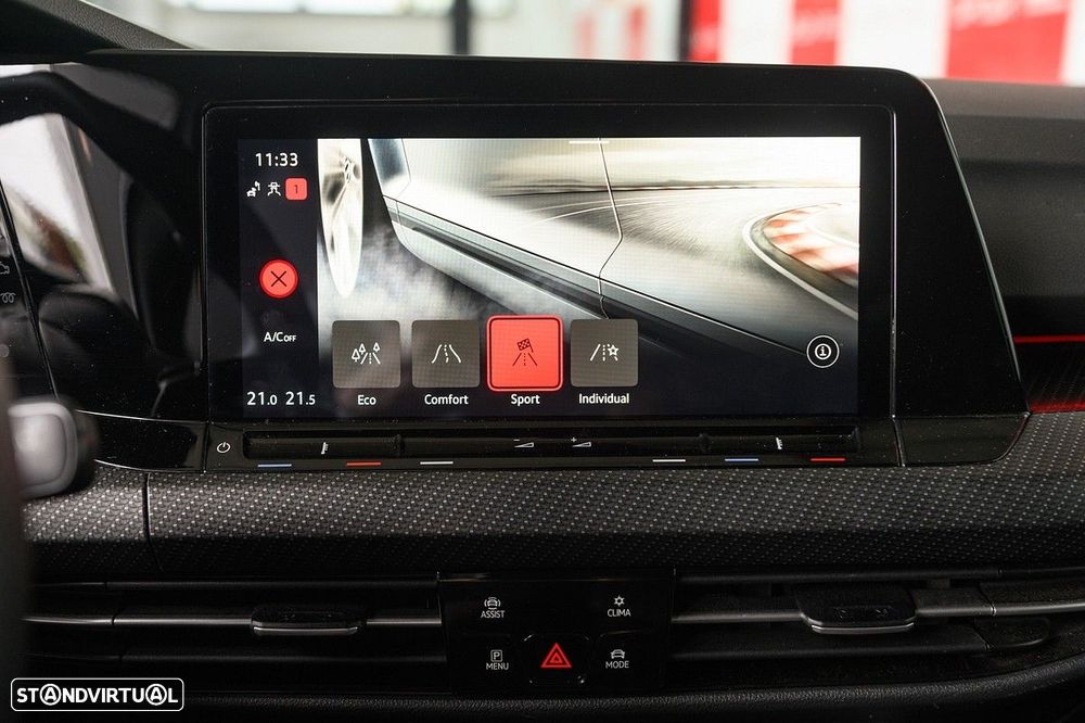 VW Golf 1.5 eTSI R-Line DSG - 43