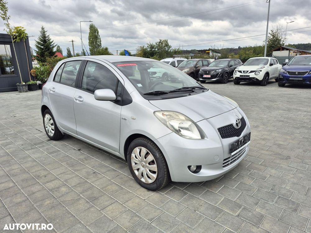 Toyota Yaris - 6