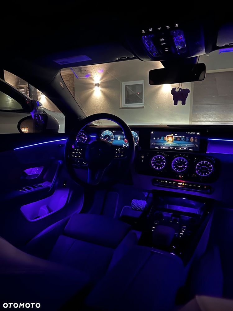 Mercedes-Benz CLA 250 4Matic 7G-DCT - 15